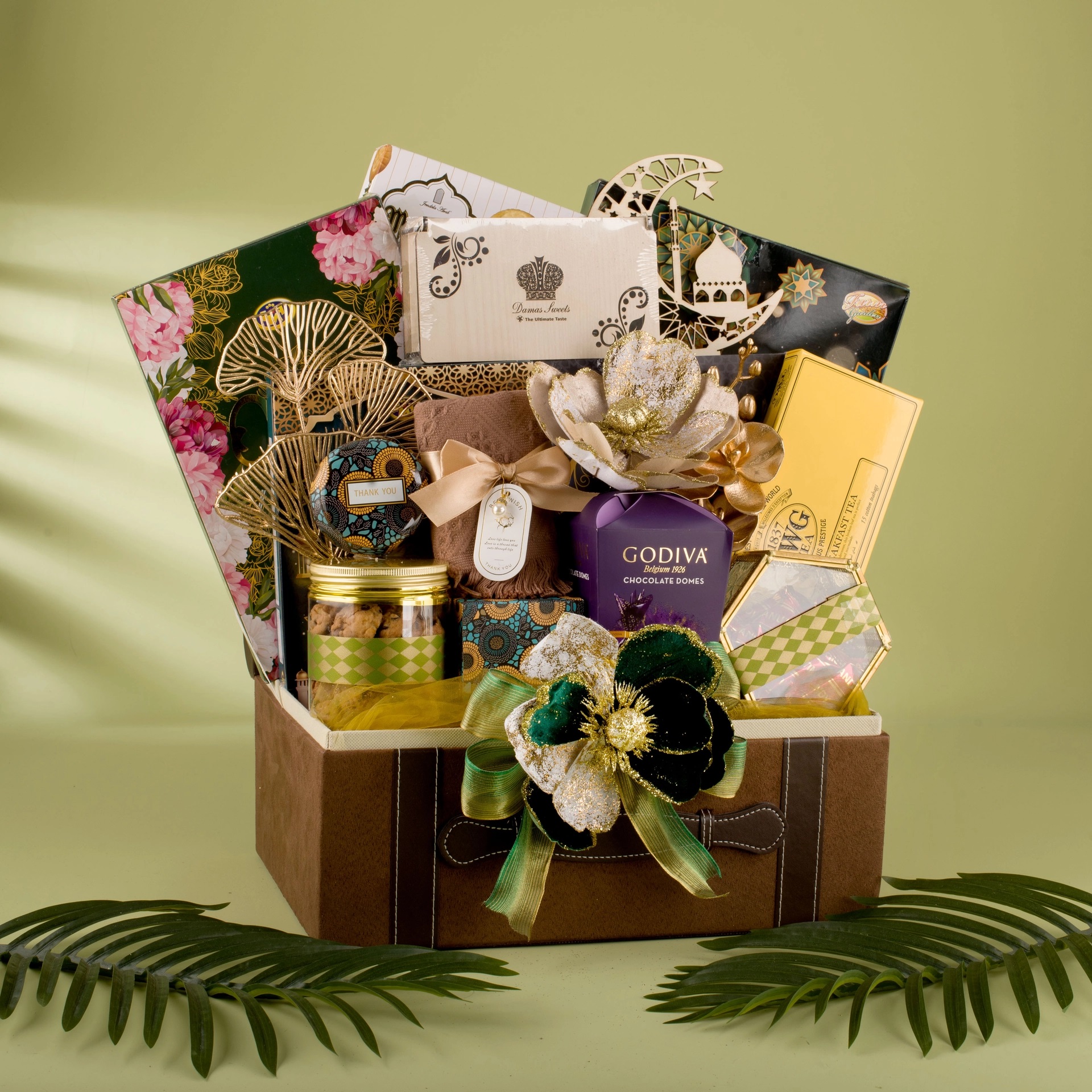 Raya Hamper 15