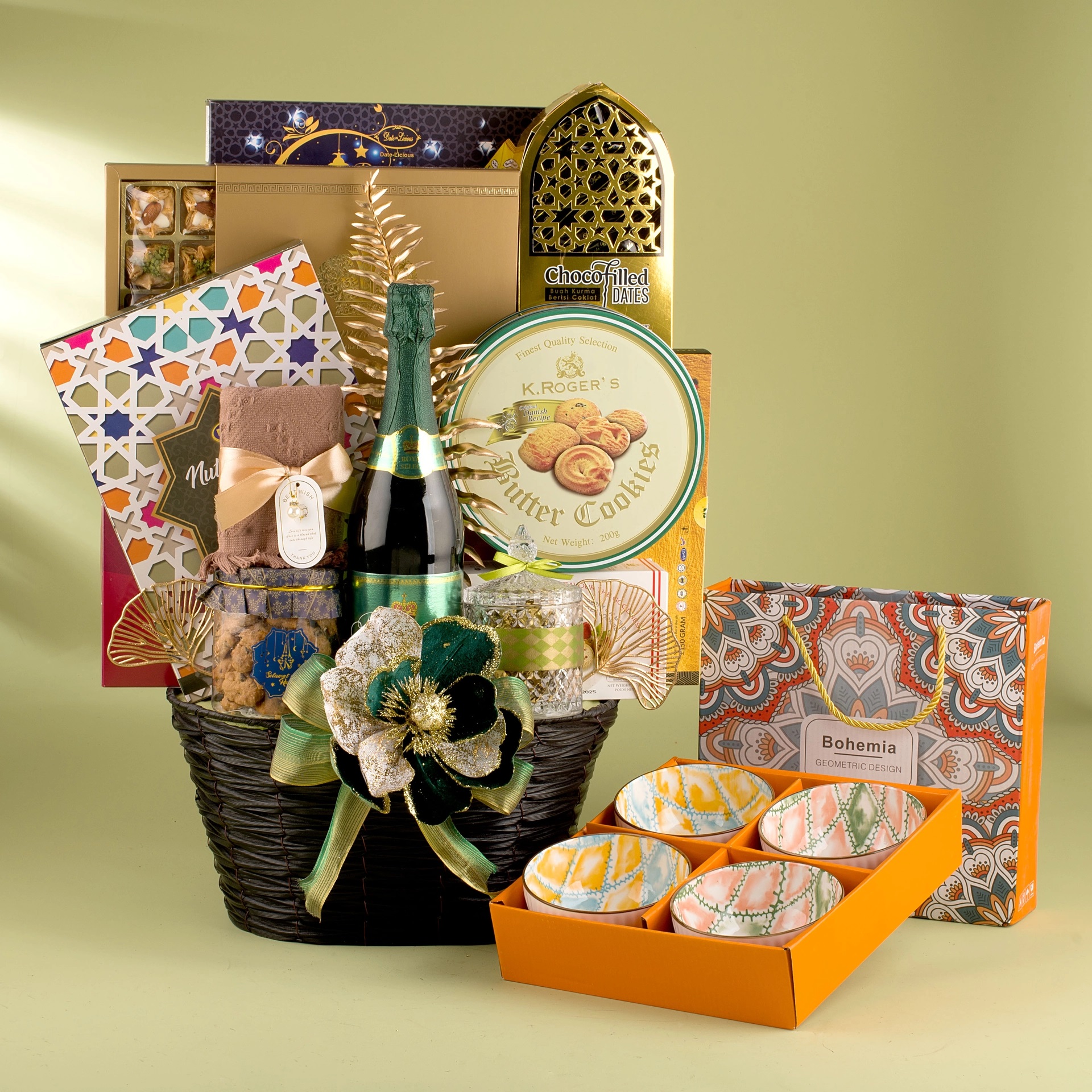  Raya Hamper 12