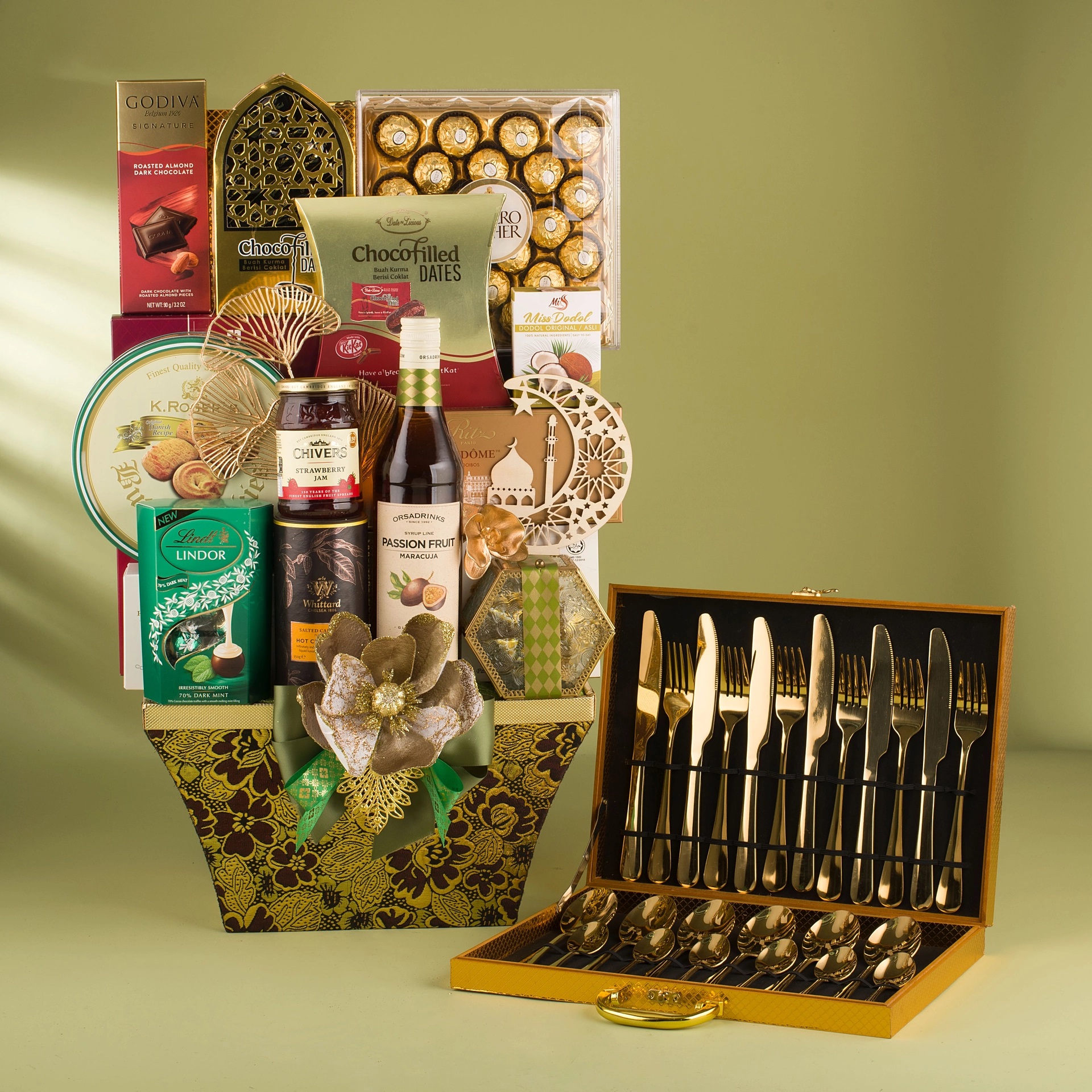 Raya Hamper 18 