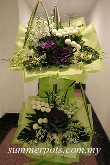 Condolence Stand 087