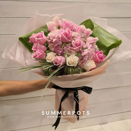 Hydrangea Bouquet 384