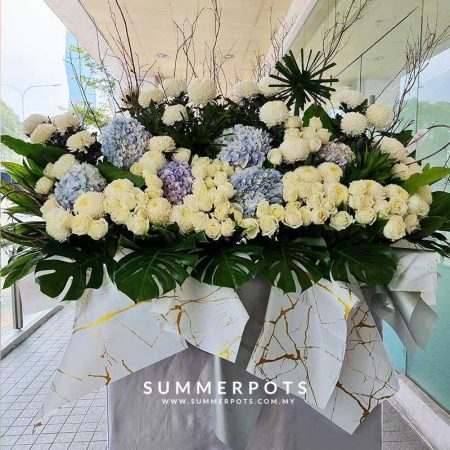 Condolence Stand 213