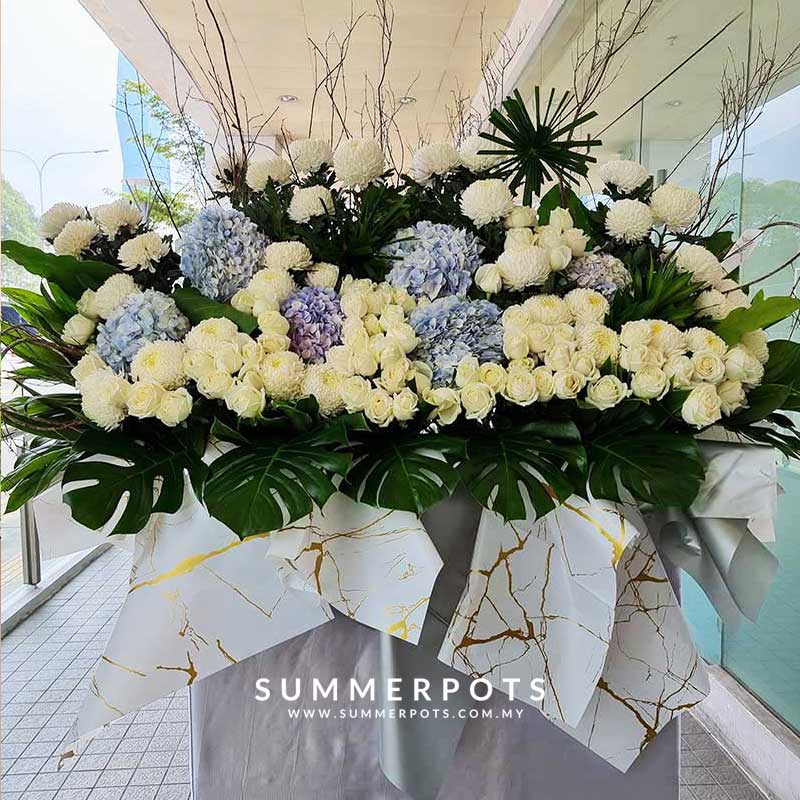 Condolence Stand 213