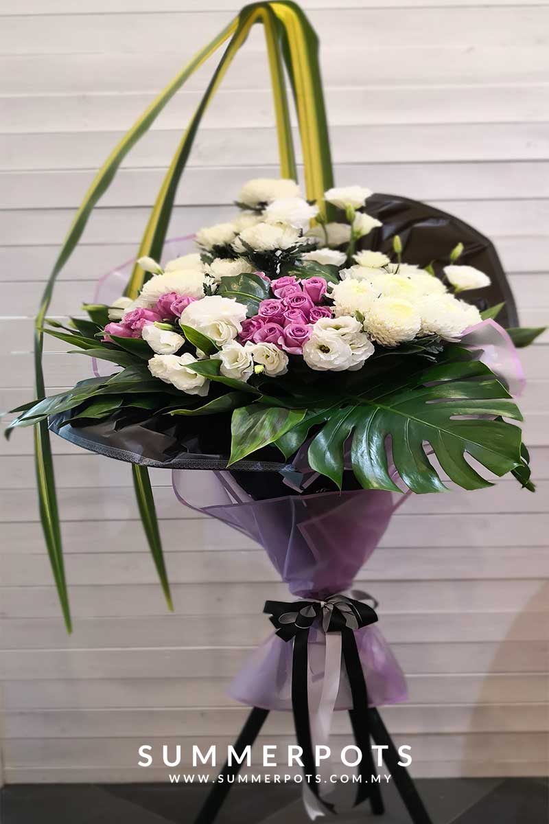 Condolence Stand 151