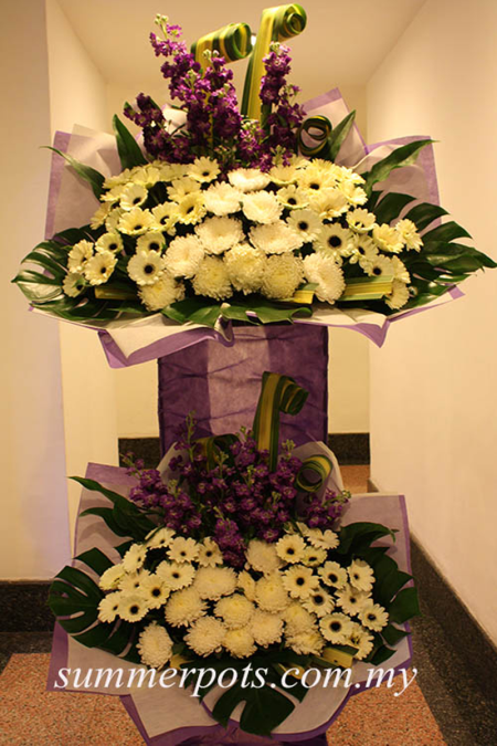 Condolence Stand 110