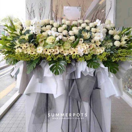 Condolence Stand 331