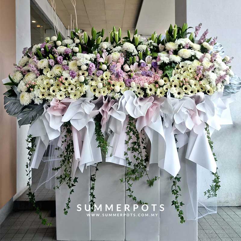 Condolence Stand 343